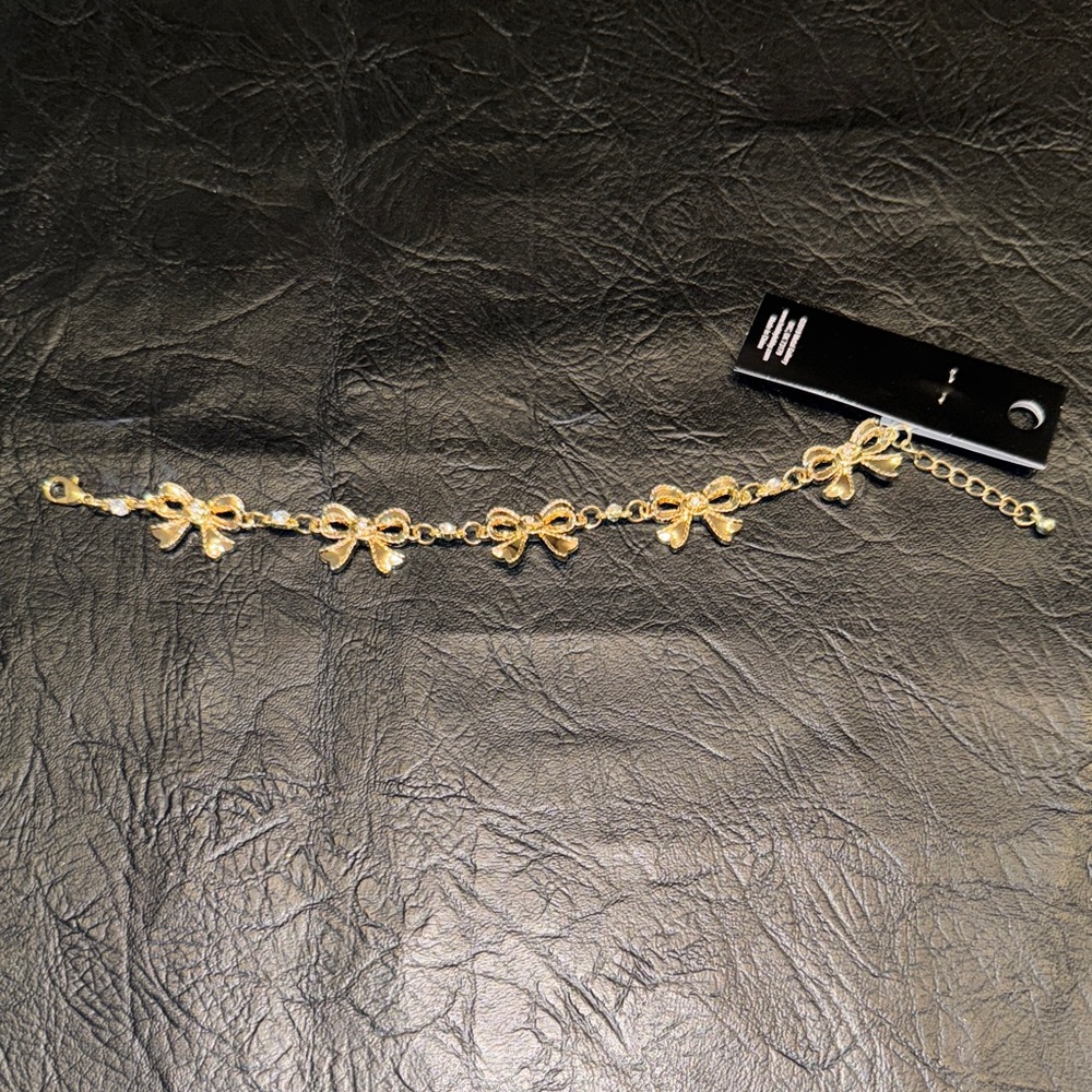 Elegant Gold Bow Bracelet, New